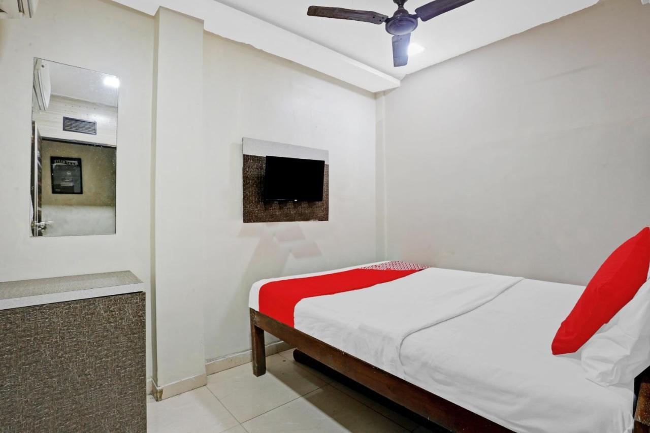 Oyo 84398 Maroshi Residency ムンバイ エクステリア 写真