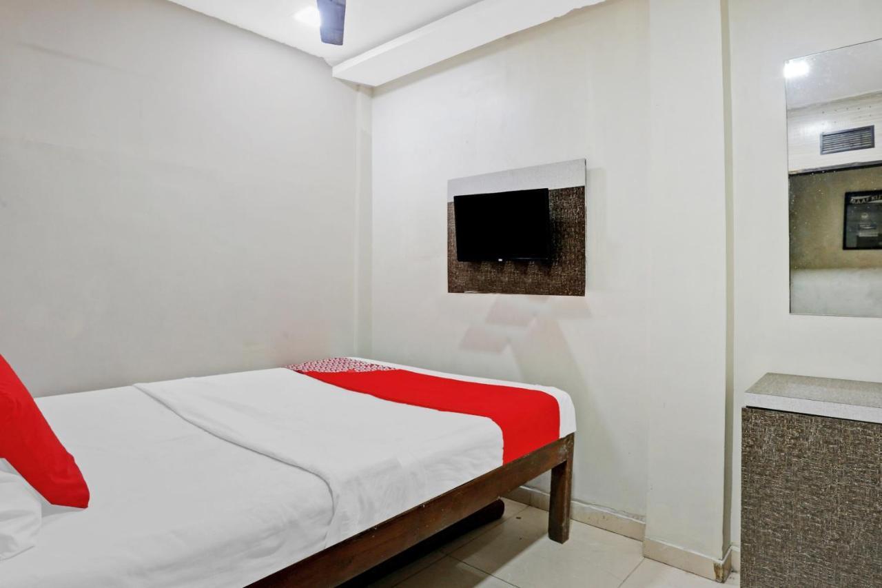 Oyo 84398 Maroshi Residency ムンバイ エクステリア 写真